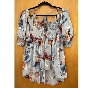 Gimmicks Floral Top